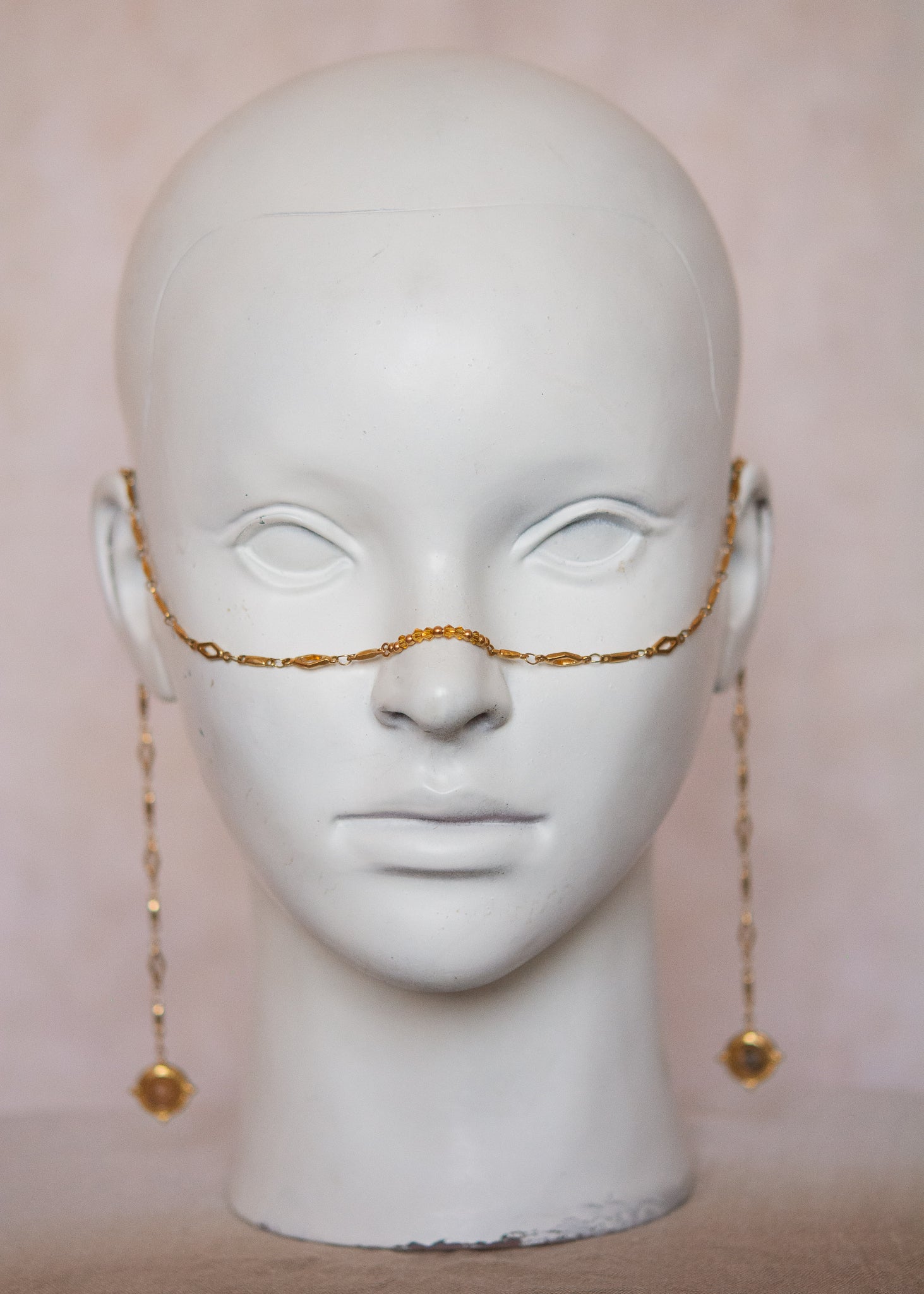 Chaîne de visage mystique en acier doré, géométrie losange et jaspe paysage. Bijou facial pour festival, costume, photoshoot...