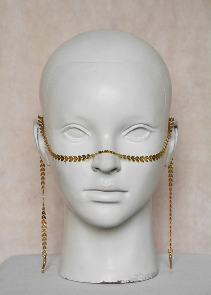 Chaîne de visage en acier inoxydable doré, motif feuille, pendentifs corne. Bijou facial boho chic nature et talisman. Festival, costume, événement...