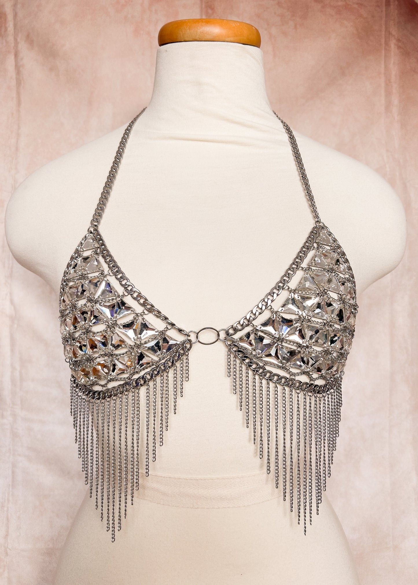 Top bikini unique en cristaux de verre et chaînes acier inoxydable. Franges, style nordique, festival, costume, petite poitrine. Fait main à Montréal.