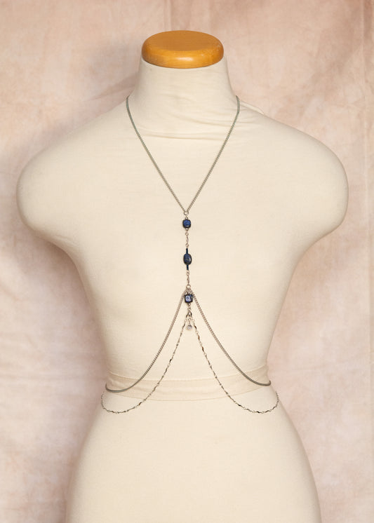 Chaîne de corps en acier inoxydable avec lapis lazuli, bijou bohème, céleste, festival, minimaliste, inspiration antique.