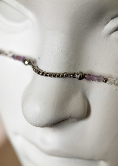Couronne de quartz et chaîne de visage améthyste et pierre de lune. Bijou facial witchy, lune, festival, mariage alternatif, fait main à Montréal.