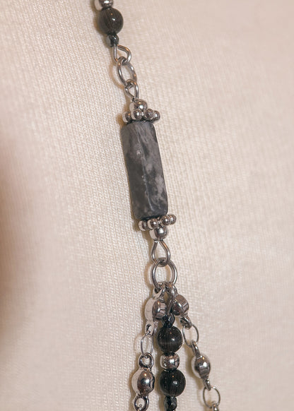 Bijou de corps acier inoxydable, labradorite noire, look gothique festival, pièce unique fait main à Montréal.